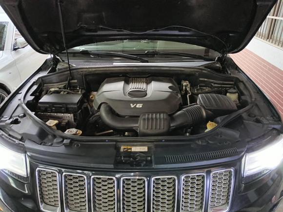 [南通·苏F] 二手Jeep大切诺基2014款 3.0L 舒享导航版