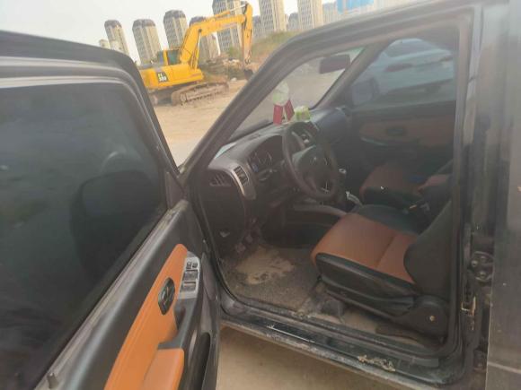 [青岛·鲁U] 二手江铃宝典2016款 2.8T新超值柴油两驱加长货基本型长JX493ZLQ4F