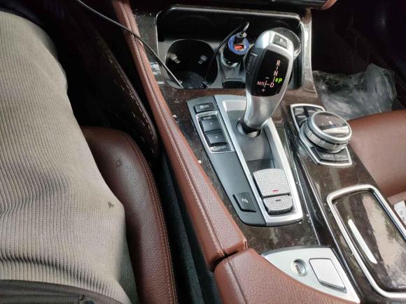 [成都·闽E] 二手宝马宝马5系2014款 525Li 领先型