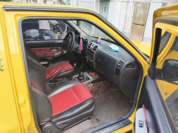 [湖州·浙A] 二手陆风陆风X92013款 2.0T 四驱柴油版