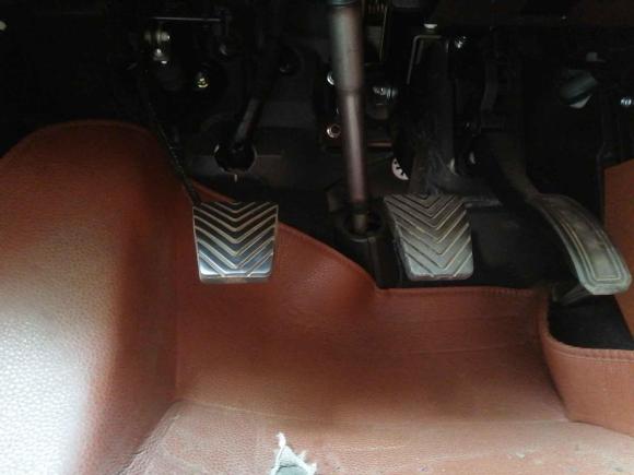 [杭州·浙A] 二手众泰众泰SR92017款 2.0T 手动极致之光版