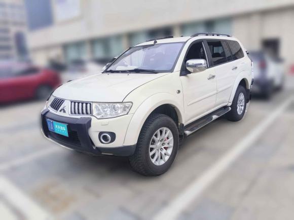 三菱帕杰罗·劲畅2011款 3.0L 运动导航版「成都二手车」「天天拍车」