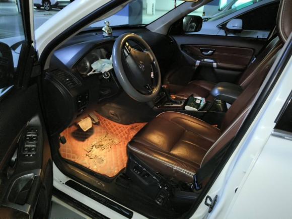 [济南·鲁A] 二手沃尔沃沃尔沃XC902012款 改款 2.5T 行政版