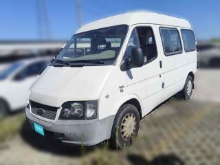 福特经典全顺2013款 2.8T柴油物流型短轴中顶JX493ZLQ4