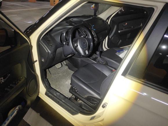 [苏州·苏E] 二手起亚秀尔2012款 1.6L AT Premium