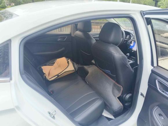 [宁波·浙B] 二手荣威荣威i52019款 1.5L 自动4G互联朗豪版