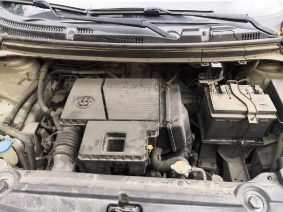 [温州·浙C] 二手中华中华V32015款 1.5L 手动精英型