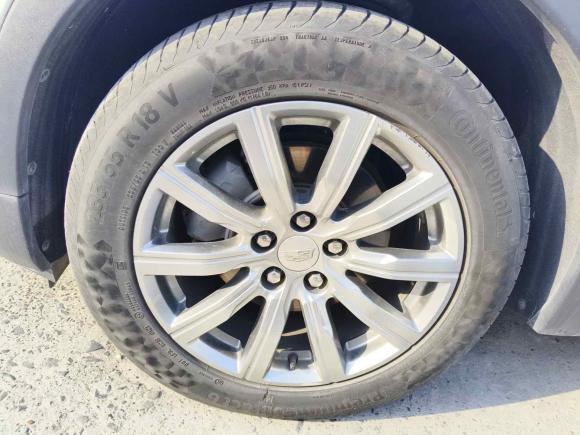 [上海·苏F] 二手凯迪拉克凯迪拉克XT42021款 28T 两驱豪华型