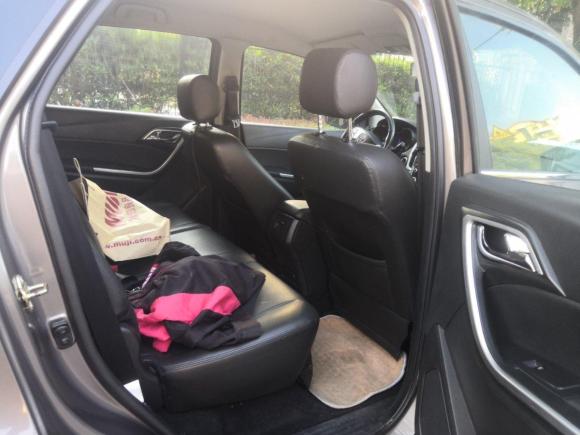 [常州·苏D] 二手江铃驭胜S3502013款 2.4T 自动两驱柴油豪华版5座