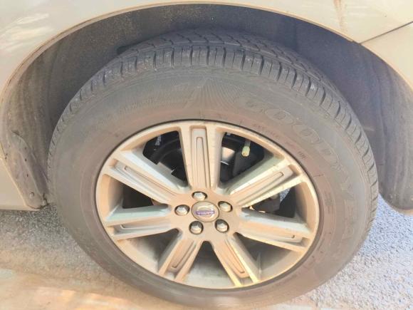 [南昌·赣A] 二手沃尔沃沃尔沃XC602016款 T5 AWD 智远版