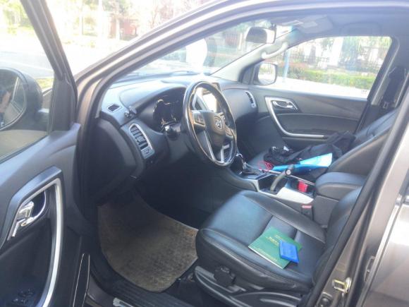 [常州·苏D] 二手江铃驭胜S3502013款 2.4T 自动两驱柴油豪华版5座