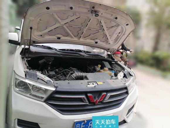 [佛山·粤E] 二手五菱汽车五菱宏光2019款 1.5L S标准型国VI LAR