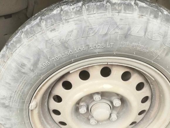 [苏州·苏E] 二手金龙金威2016款 2.0L实用超值版4G20