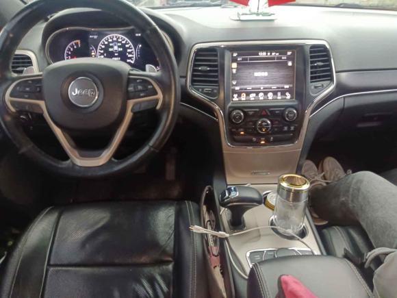 [济南·鲁A] 二手Jeep大切诺基2014款 3.6L 精英导航版