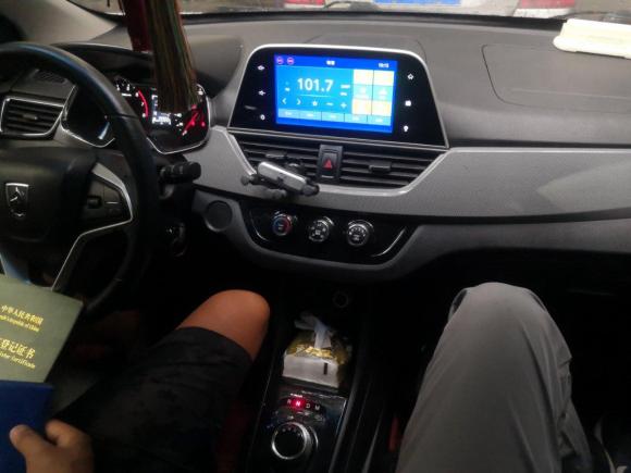 [成都·川A] 二手宝骏宝骏310W2018款 1.5L 自动豪华型 国V