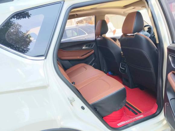 [上海·浙C] 二手宝骏宝骏5602017款 律动版 1.8L iAMT尊享型