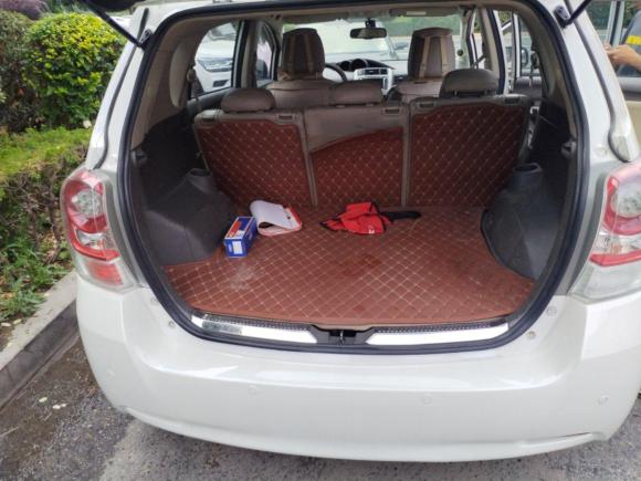 [青岛·鲁U] 二手丰田逸致2011款 180E CVT精英版