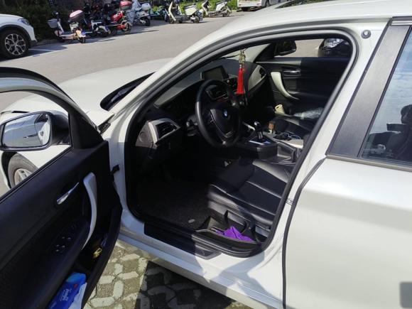 [上海·沪B] 二手宝马宝马1系2016款 118i 领先型