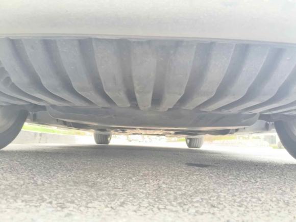 [南京·苏A] 二手奔驰奔驰C级2020款 改款 C 260 L 运动版