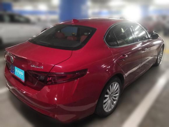 [成都·川A] 二手阿尔法·罗密欧Giulia朱丽叶2017款 2.0T 200HP 精英版