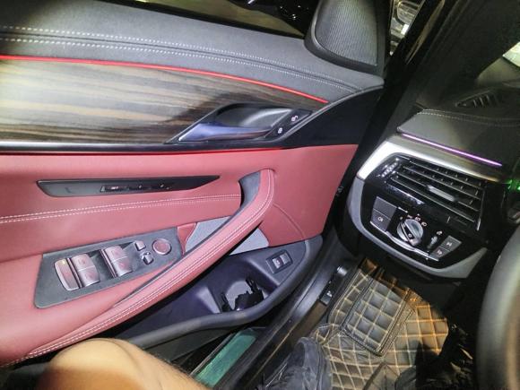 [深圳·粤B] 二手宝马宝马5系2022款 改款 530Li 领先型 M运动套装