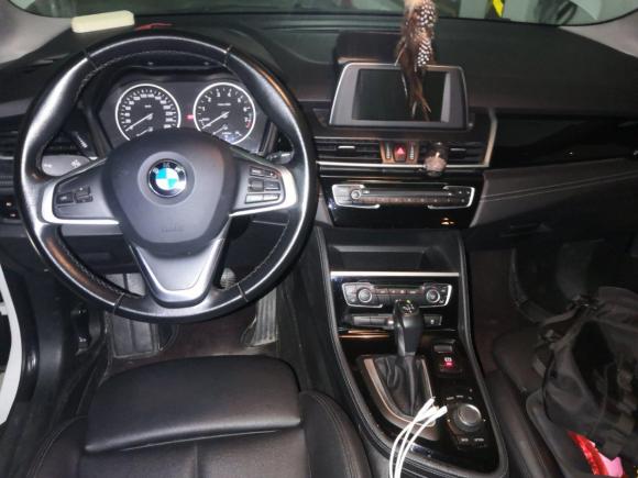 [西安·陕A] 二手宝马宝马2系旅行车2016款 218i 运动设计套装