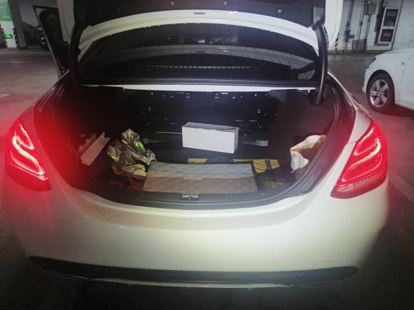 [苏州·苏E] 二手奔驰奔驰C级2016款 C 200 L 运动型