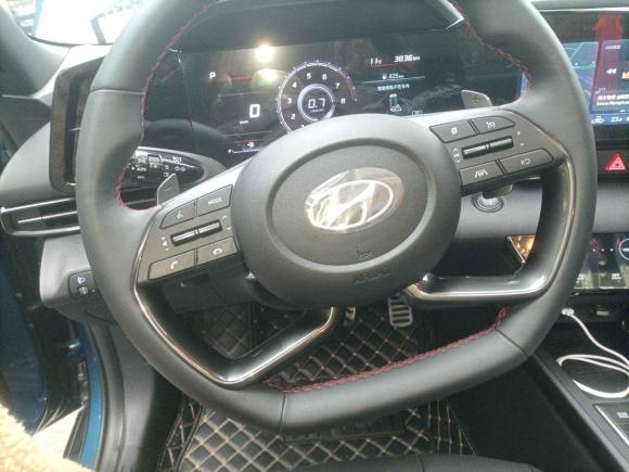 [成都·川G] 二手现代伊兰特2022款 240TGDi DCT LUX尊贵版