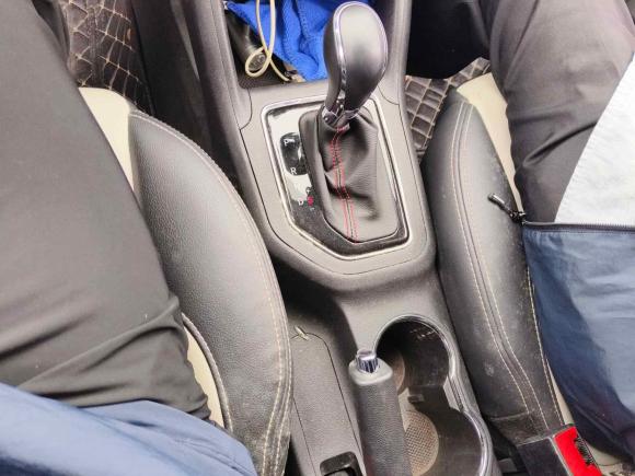 [成都·川A] 二手长安长安CS352017款 1.6L 自动尊贵型