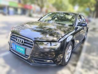 奥迪奥迪A4L2015款 30 TFSI 手动舒适型