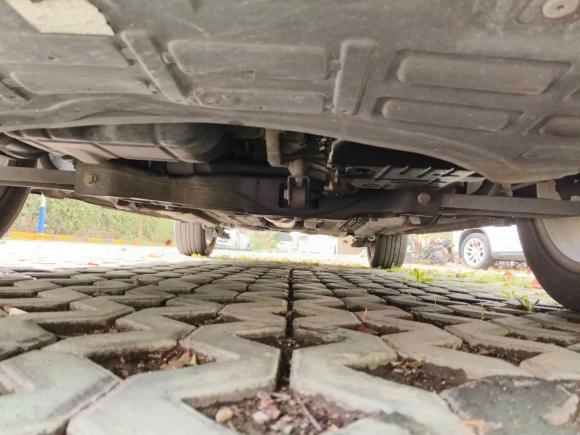 [上海·苏F] 二手中华中华V52012款 1.5T 自动两驱运动型