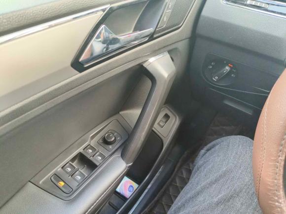 [金华·浙G] 二手大众途观L2017款 330TSI 自动两驱旗舰版