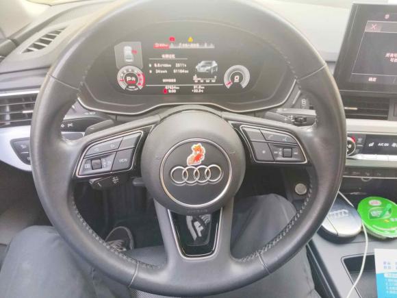 [武汉·鄂A] 二手奥迪奥迪A4L2020款 40 TFSI 豪华动感型