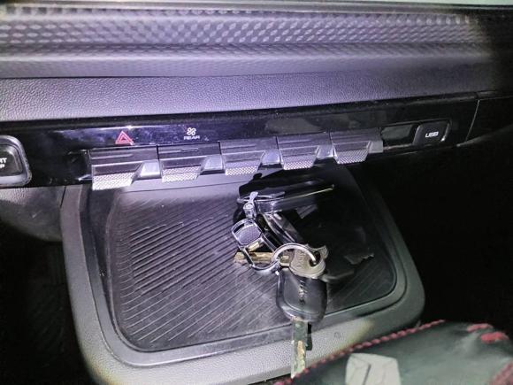 [上海·沪C] 二手宝骏宝骏RM-52019款 1.5T CVT 24小时在线精英型 6座