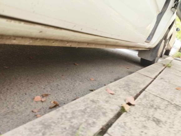 [南京·苏C] 二手上汽大通MAXUS新途V802021款 2.0T 手动经典傲运通短轴超低顶5/6座