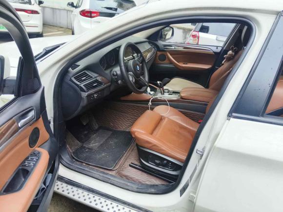 [上海·贵A] 二手宝马宝马X62014款 xDrive35i 运动型
