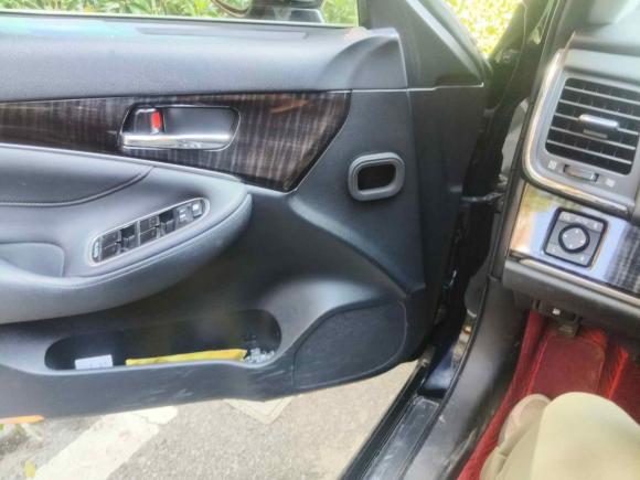 [武汉·浙J] 二手丰田皇冠2015款 2.0T 时尚版