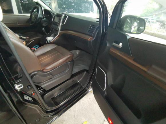 [广州·粤A] 二手东风风行菱智PLUS2021款 2.0L 手动豪华型 9座