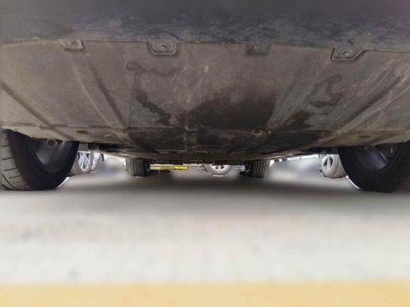 [深圳·粤B] 二手蔚来蔚来ES82023款 100kWh 行政版