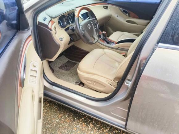 [南昌·赣A] 二手别克君越2012款 2.4L SIDI豪华版