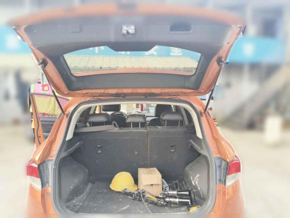 [武汉·鄂W] 二手东南东南DX32018款 1.5T CVT尊贵型