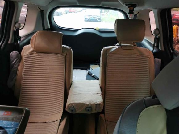 [上海·沪M] 二手马自达马自达52011款 2.0L 自动舒适型