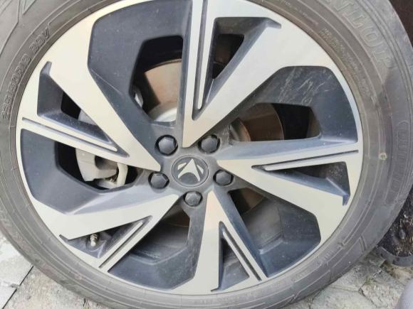 [上海·沪A] 二手ARCFOX极狐极狐 阿尔法S(ARCFOX αS)2022款 525S 160kW