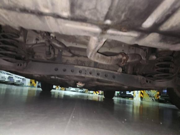 [杭州·陕A] 二手荣威荣威i62017款 20T 手动豪华版