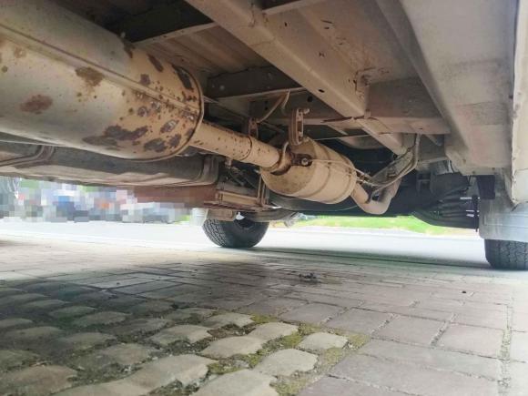 [合肥·皖A] 二手福特经典全顺2016款 2.8T柴油厢式运输车短轴3座中顶长车JX493ZLQ4