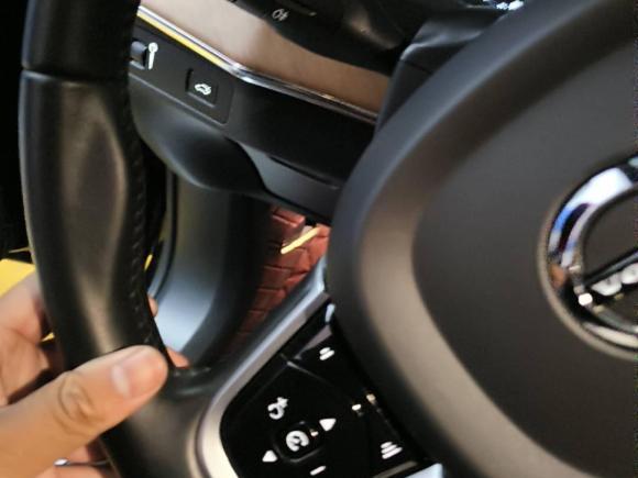 [杭州·浙F] 二手沃尔沃沃尔沃XC902021款 B5 智行豪华版 7座