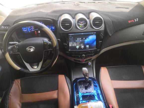 [西安·陕D] 二手比亚迪比亚迪S72015款 2.0T 升级版 自动尊贵型