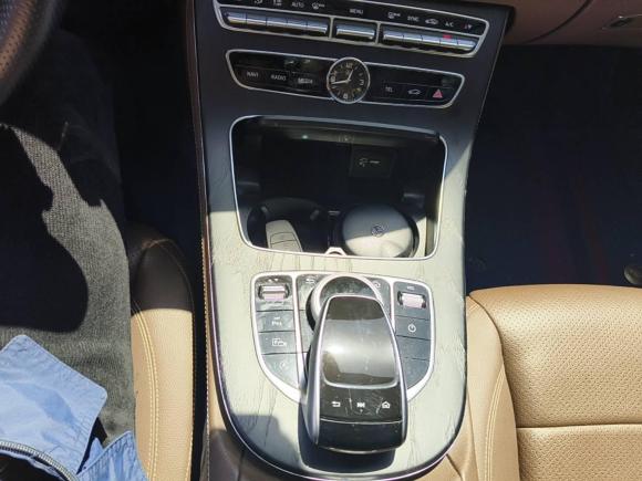 [芜湖·皖B] 二手奔驰奔驰E级2018款 E 300 L 运动时尚型