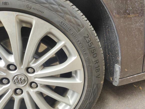 [上海·沪A] 二手别克君越2016款 28T 豪华型