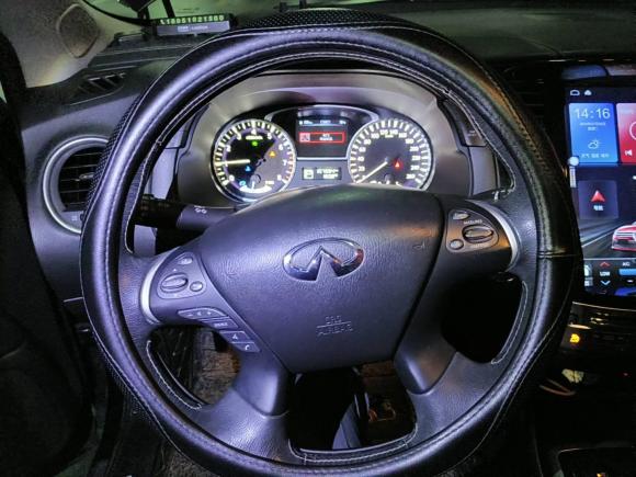 [南京·苏A] 二手英菲尼迪英菲尼迪QX602016款 2.5 S/C Hybrid 两驱卓越版 国V